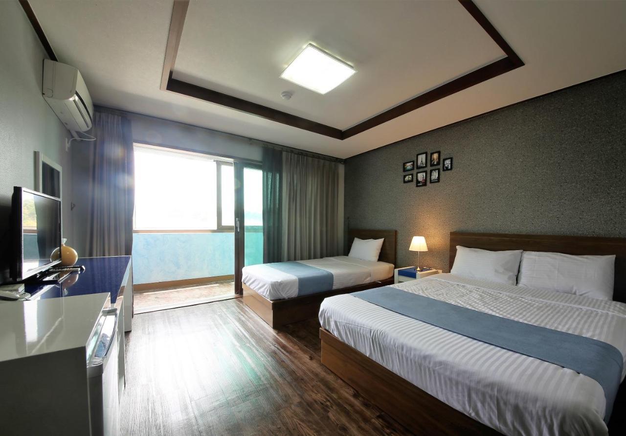 Woorim Hotel Jeju Exterior photo