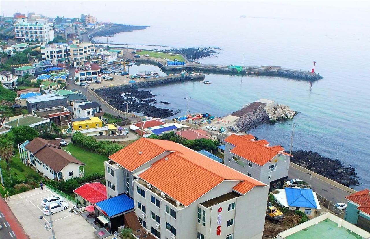 Woorim Hotel Jeju Exterior photo
