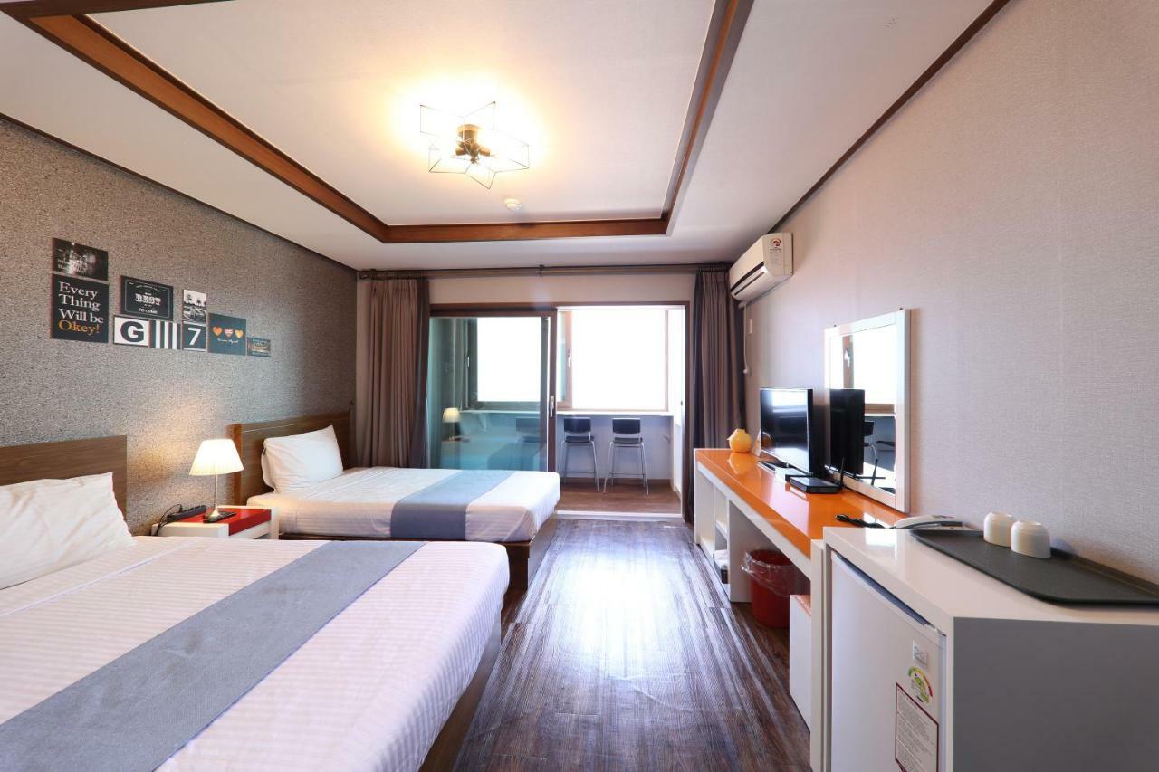 Woorim Hotel Jeju Exterior photo